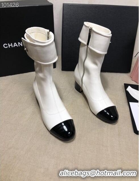 Low Cost Chanel Patent Leather Foldover Short Boots 45mm C72232 White 2020