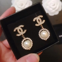 Stylish Chanel Earrings CE4866