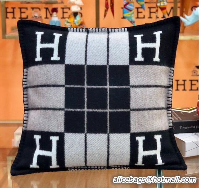 Good Quality Hermes Avalon Pillow Small Model 50 x 50 cm H1520 Black 2020