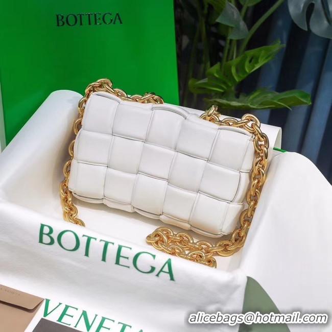 Low Price Bottega Veneta THE CHAIN CASSETTE Expedited Delivery 631421 white