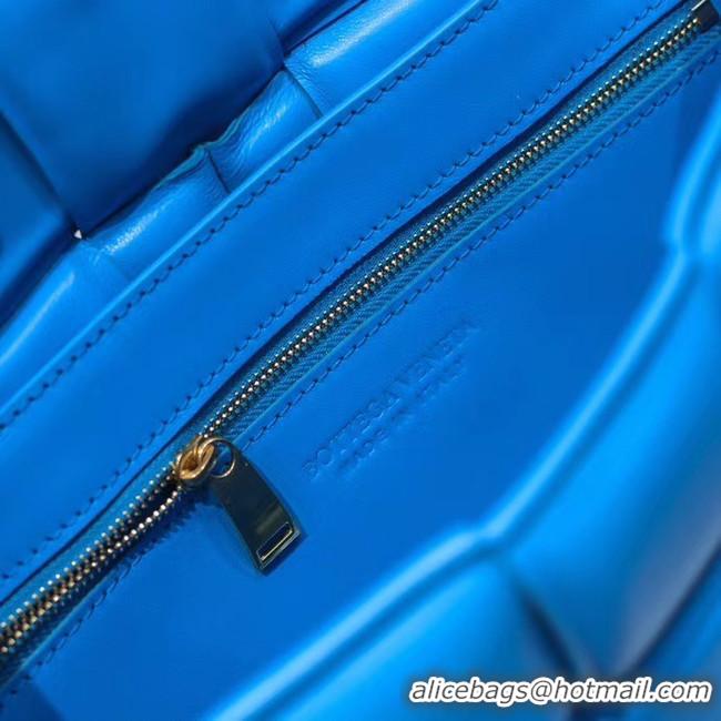 Best Grade Bottega Veneta THE CHAIN CASSETTE Expedited Delivery 631421 blue