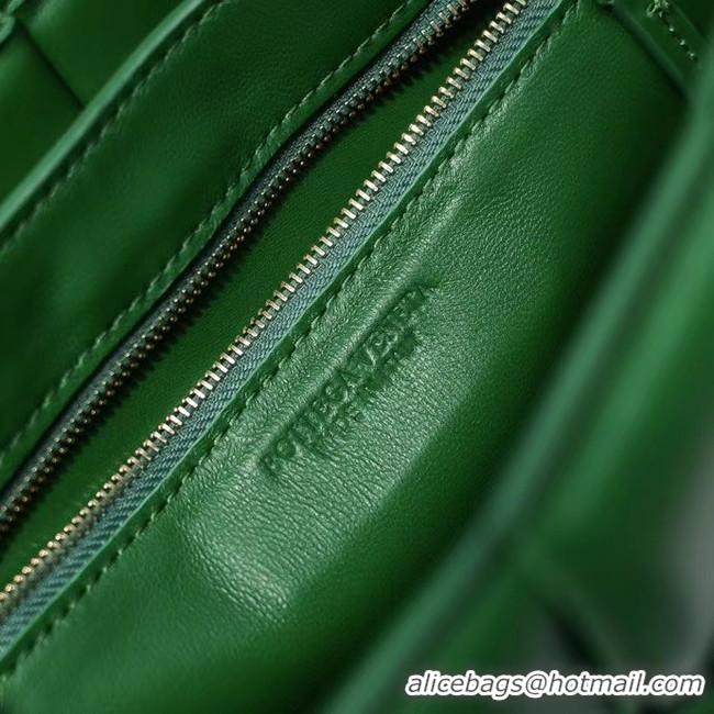 Best Luxury Bottega Veneta PADDED CASSETTE BAG 591970 green