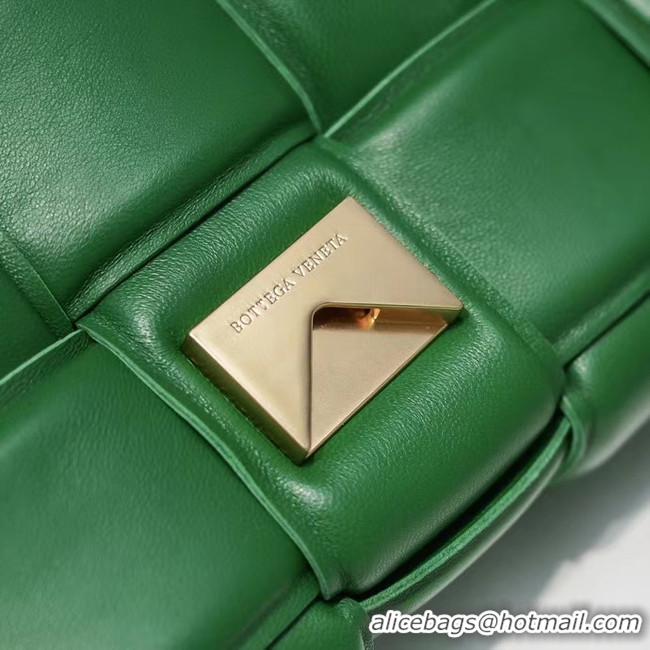 Best Luxury Bottega Veneta PADDED CASSETTE BAG 591970 green