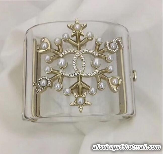 Low Cost Chanel Resin Snowflake Cuff Bracelet CC1620 2019