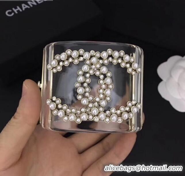 Unique Style Chanel Resin Double Pearl CC Cuff Bracelet CC1621 2019