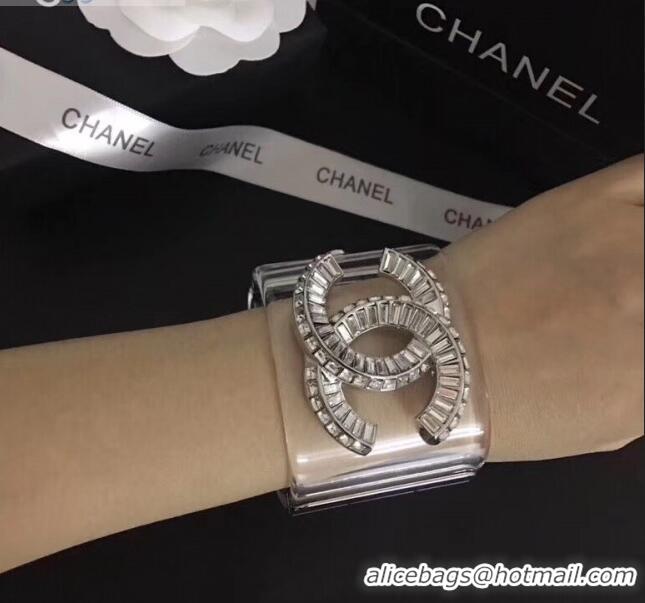 Discount Chanel Resin Crystal CC Cuff Bracelet CC8001 2019