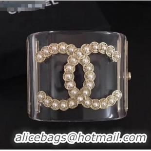 Low Cost Chanel Resin Pearl CC Cuff Bracelet CC7101 2019