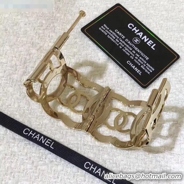 Top Quality Chanel Cutout Metal Cuff Bracelet AB2655 Gold 2019