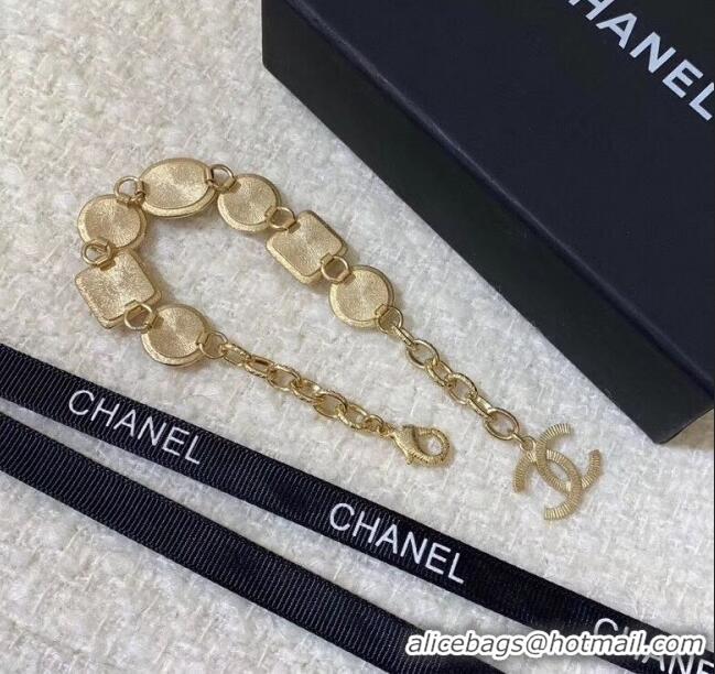 Best Product Chanel Vintage Metal Pearl Bracelet AB3147 2019