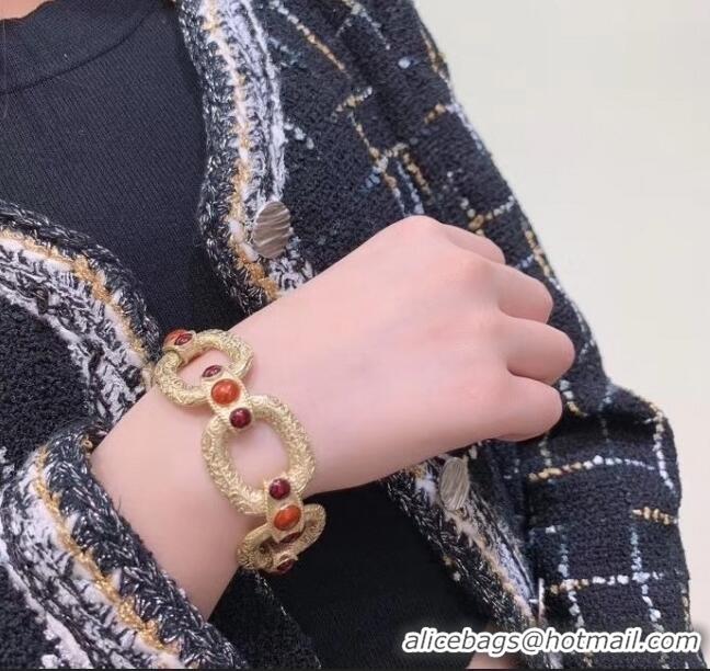 Promotional Chanel Gold Metal Bracelet C8907 2020