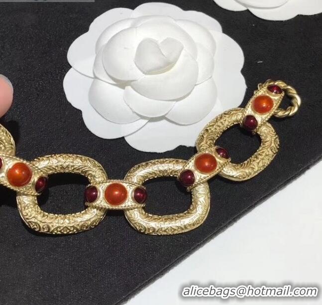 Promotional Chanel Gold Metal Bracelet C8907 2020