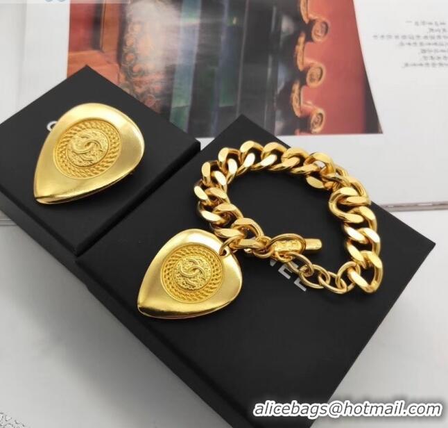 Classic Grade Chanel Brass Heart Bracelet CC6134 2020