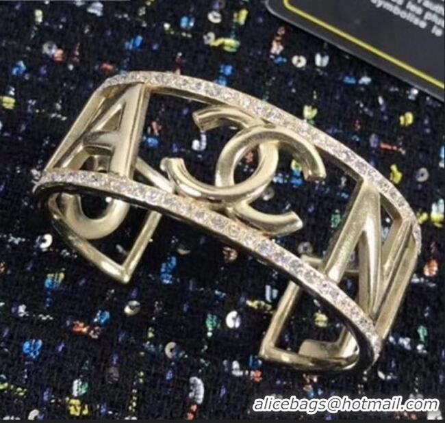 Low Price Chanel Logo Metal Cuff Bracelet CC0704 2020