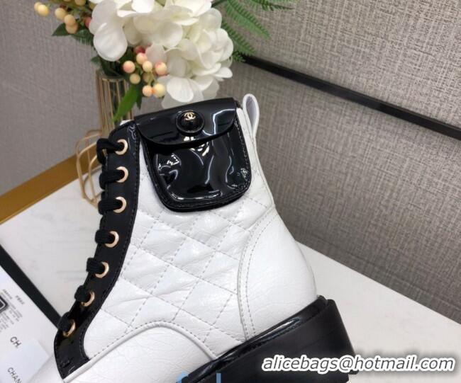 Pretty Style Chanel Crinkled Leather Ankle Boots with Pouch C81843 White 2020