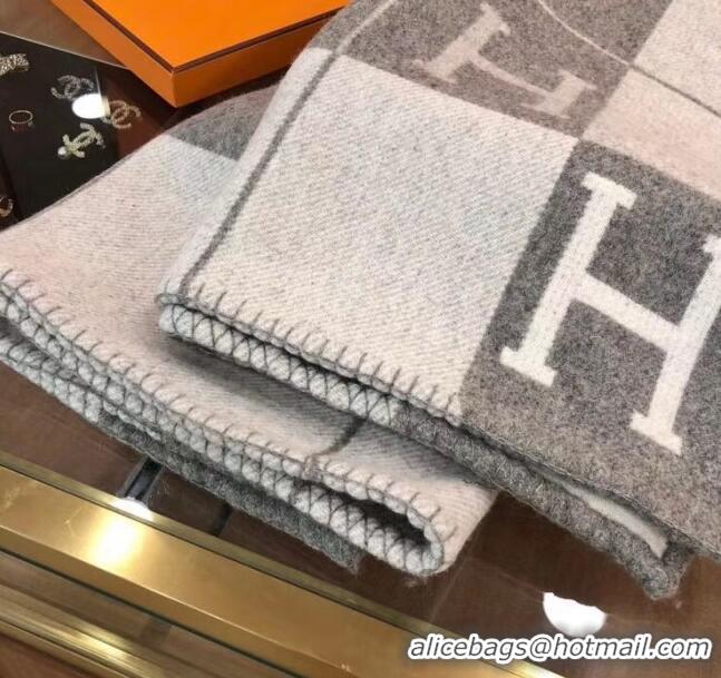 Good Product Herems Wool & Cashmere Avalon III Throw Blanket 70762 Light Grey 2020