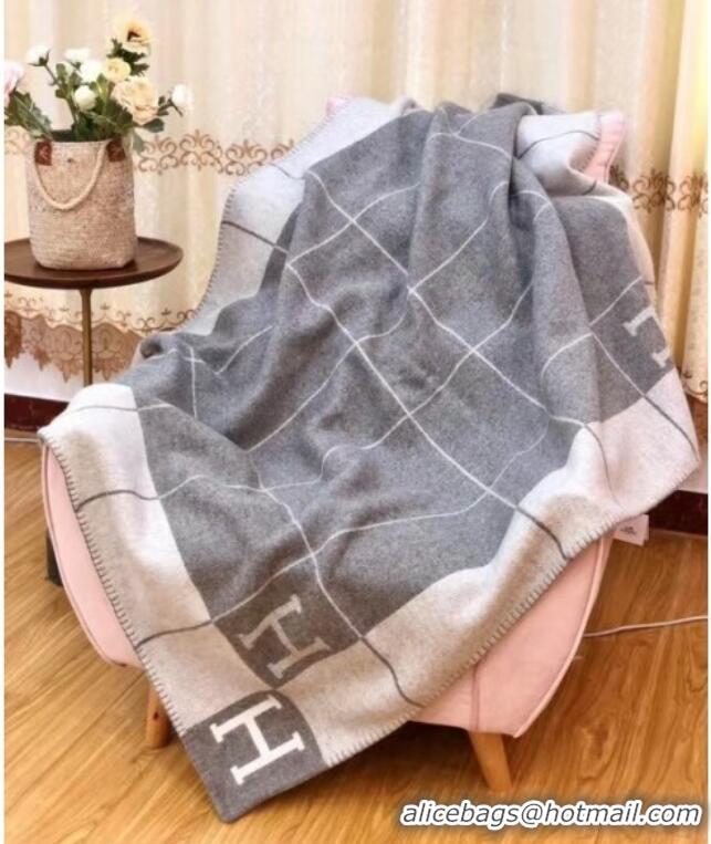 Good Product Herems Wool & Cashmere Avalon III Throw Blanket 70762 Light Grey 2020