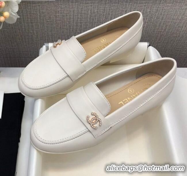 New Product Chanel Lambskin Pearl CC Flat Loafers C2833 White Leather 2020