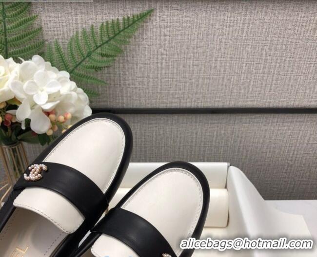 Top Quality Chanel Lambskin Pearl CC Flat Loafers C2833 Black/White 2020