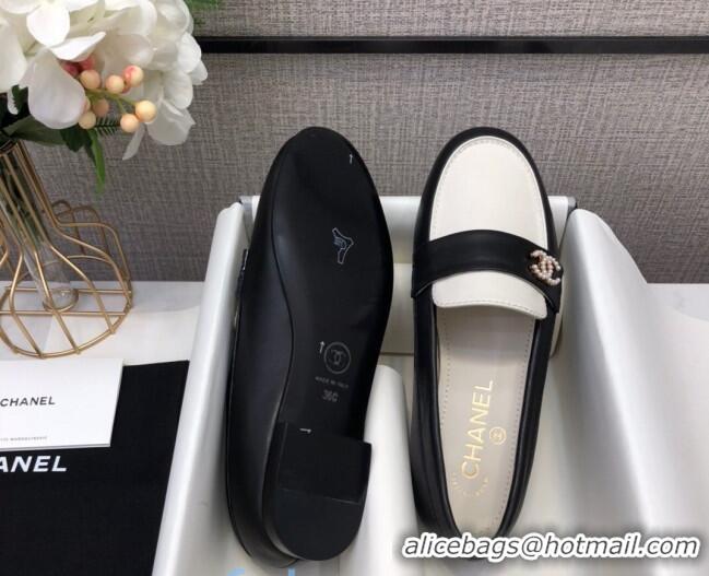 Top Quality Chanel Lambskin Pearl CC Flat Loafers C2833 Black/White 2020