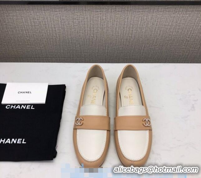 Hot Sell Chanel Lambskin Pearl CC Flat Loafers C2833 Beige/White 2020