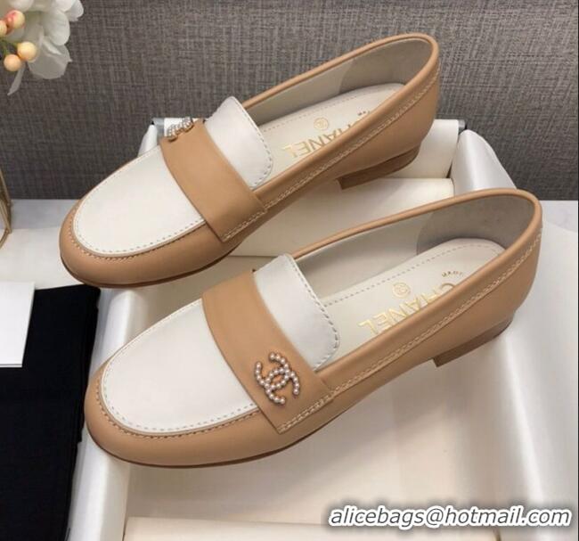 Hot Sell Chanel Lambskin Pearl CC Flat Loafers C2833 Beige/White 2020