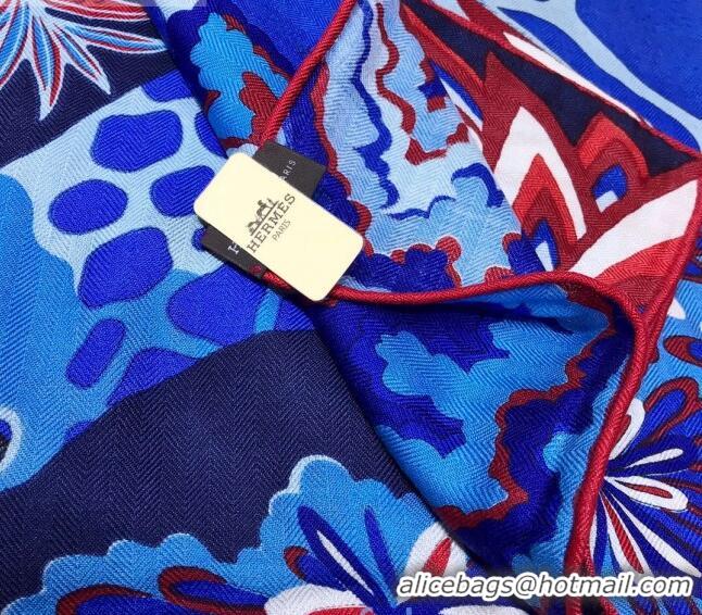 Feminine Hermes Silk and Cashmere Giraffe Square Scarf 140x140cm H2080818 Blue/White 2020