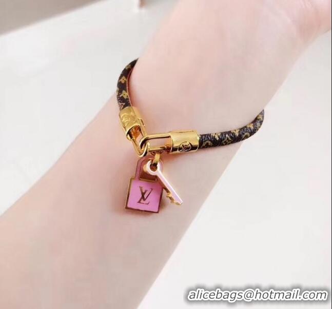 Promotional Louis Vuitton Monogram Canvas Love Lock Bracelet LV0518 2019