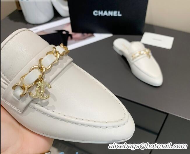 Low Price Chanel Calfskin Chain Charm Loafers Mules C1039 White 2020