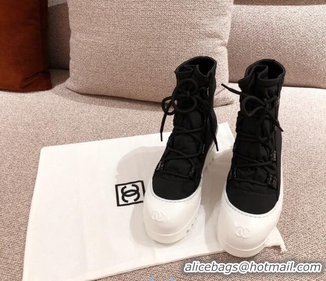 New Stylish Chanel Fabric and Patent Leather Lace-up Short Boots C1150 Black/White 2020