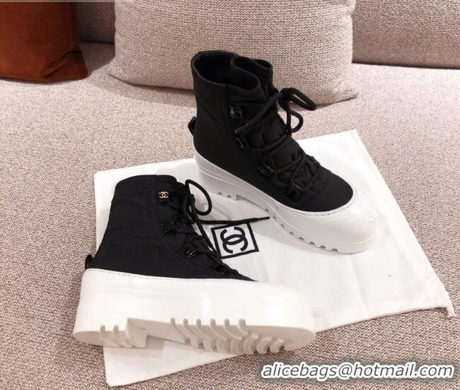 New Stylish Chanel Fabric and Patent Leather Lace-up Short Boots C1150 Black/White 2020