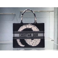 Good Taste DIOR BOOK TOTE EMBROIDERED CANVAS BAG C1287-17