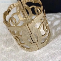 Top Quality Chanel Cutout Metal Cuff Bracelet AB2655 Gold 2019