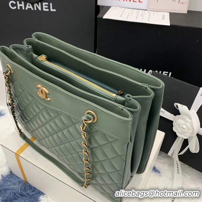 Pretty Style Chanel Original Lather Bag AS2784 green