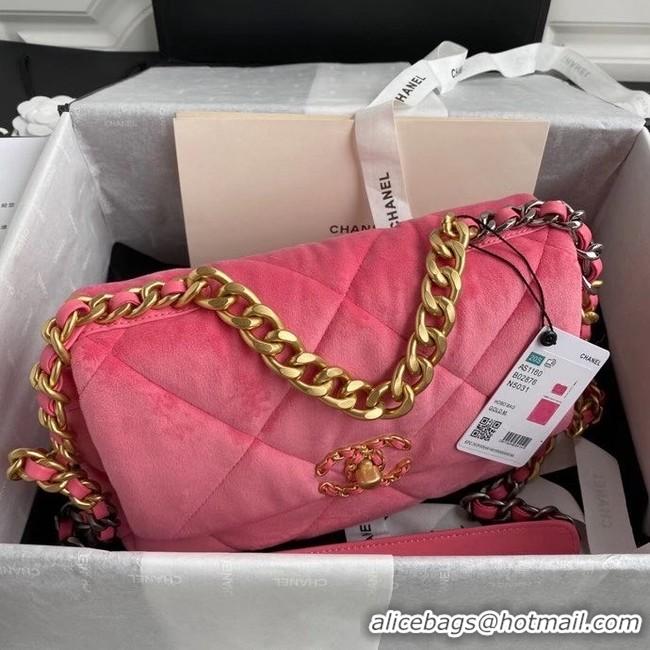 Traditional Specials Chanel 19 flap bag velvet AS1160 pink