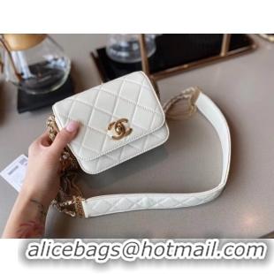 Chic Reproduction Chanel small flap bag Lambskin & Gold-Tone Metal AS2051 white