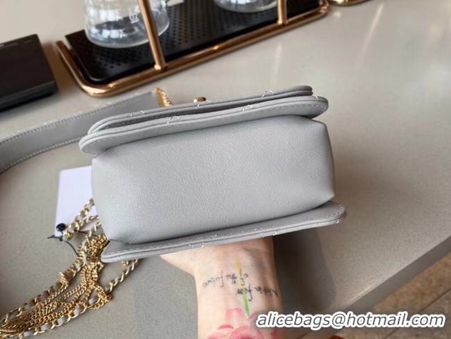 Traditional Specials Chanel small flap bag Lambskin & Gold-Tone Metal AS2051 grey