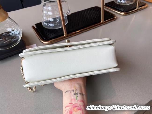 Trendy Design Chanel small flap bag Lambskin & Gold-Tone Metal AS2052 white