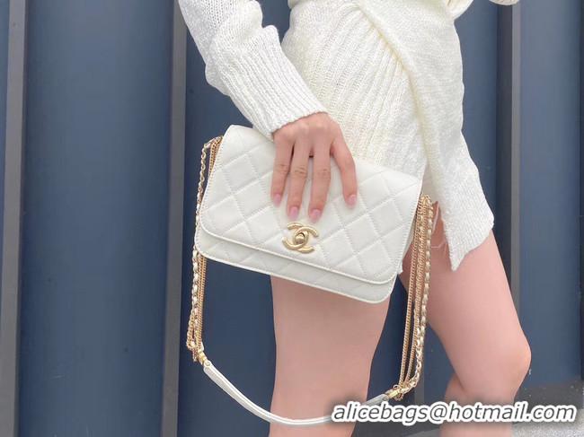 Trendy Design Chanel small flap bag Lambskin & Gold-Tone Metal AS2052 white