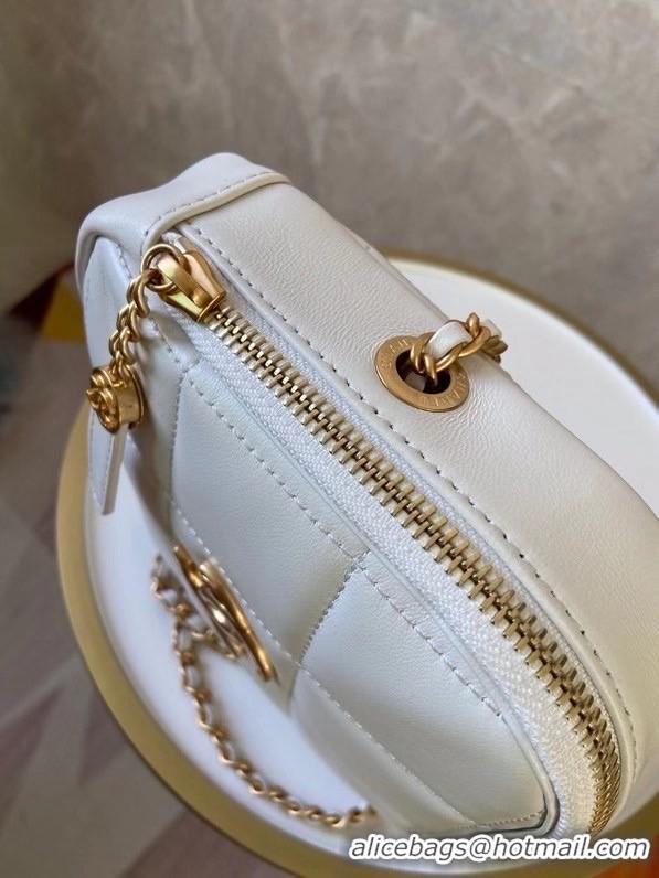 Shop Promotional Chanel small diamond bag Grained Calfskin & Gold-Tone Metal AS2201 White