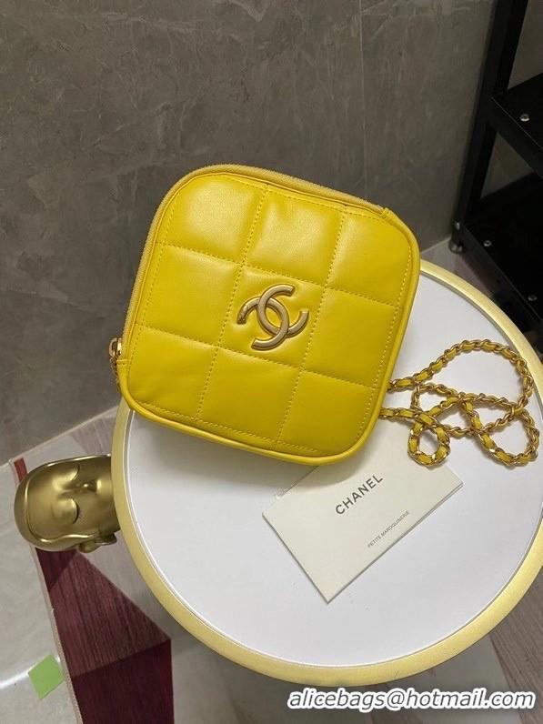 Grade Quality Chanel small diamond bag Grained Calfskin & Gold-Tone Metal AS2201 yellow