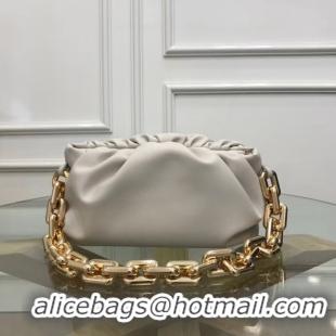 Practical Bottega Veneta THE CHAIN POUCH 620230 Plaster