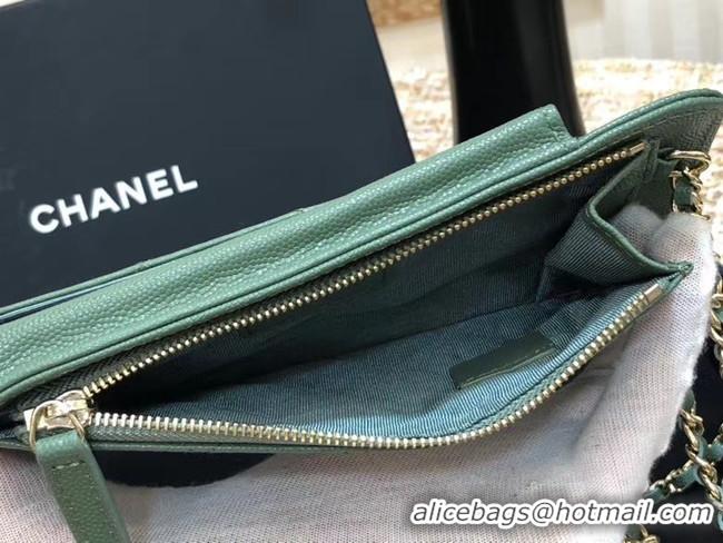 Top Design Chanel Calfskin Chain Card packet & Gold-Tone Metal AP0990 green