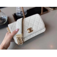 Trendy Design Chanel small flap bag Lambskin & Gold-Tone Metal AS2052 white