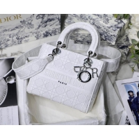 Shop Duplicate DIOR MEDIUM LADY D-LITE BAG Denim White Cannage Embroidery M0565OREY