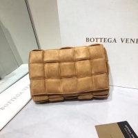 Duplicate Bottega Veneta PADDED CASSETTE BAG suede 591970 brown