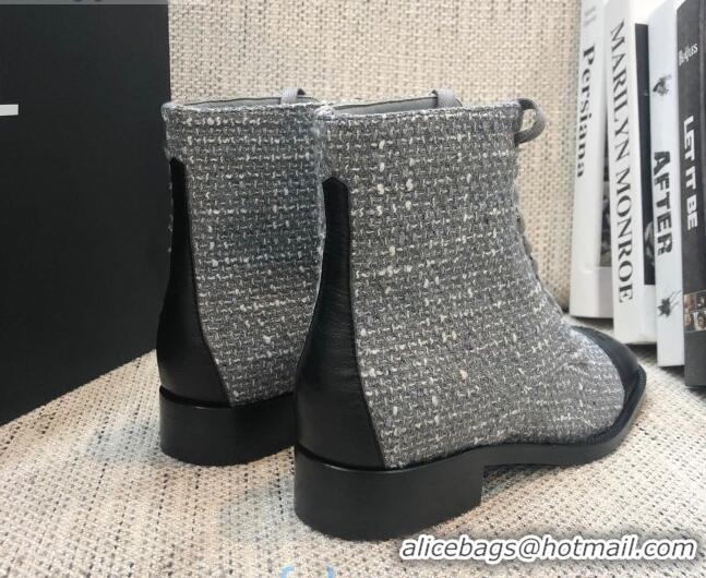 Stylish Chanel Checked Tweed Lace-up Short Boots 92240 Gray