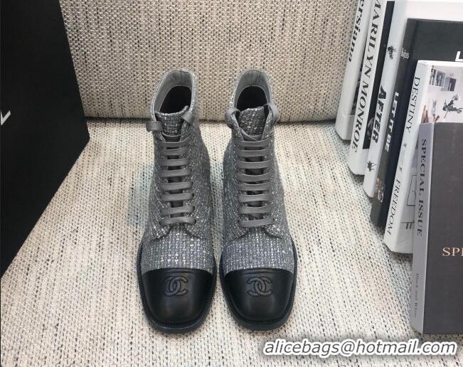 Stylish Chanel Checked Tweed Lace-up Short Boots 92240 Gray