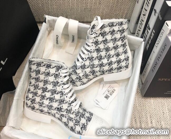 Best Grade Chanel Checked Tweed Lace-up Short Boots 92240 Black/White