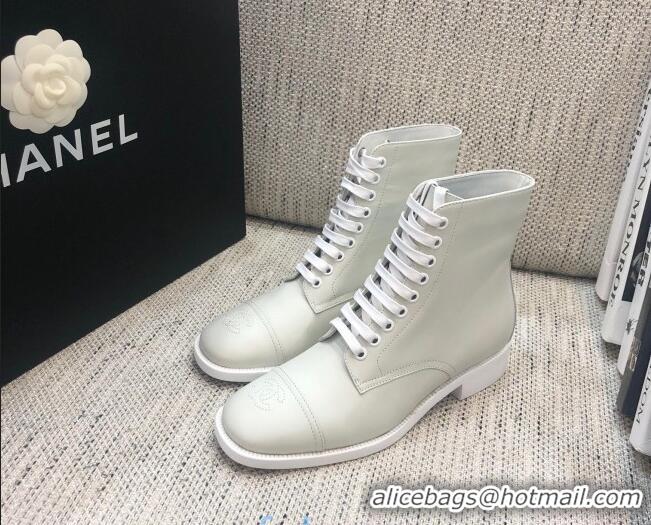 Luxury Chanel Calfskin Lace-up Short Boots 92243 White