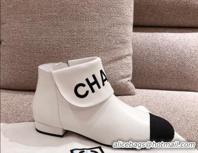 Best Product Chanel Calfskin Flodover Shoer Boots 92714 White